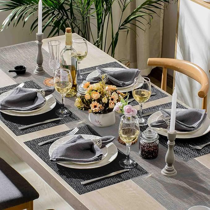 AHHFSMEI Placemats for Dining Table Set of 4 Woven Vinyl Plastic Place Mats Non-Slip Heat Insulation Stain Resistant Table Mats Washable Easy Clean Placemats (Black Silver 4)