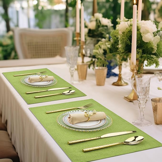 SLKQG Christmas Green Linen-look Placemats Set of 8, Heat Resistant & Machine Washable Double-Layered Cloth Placemats for Dining Table, Indoor/Outdoor Use, Non-Slip Kitchen Table Mats (8, Grass green)