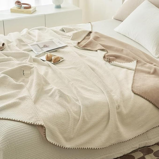 Luxury Ultra-Soft Milk Flannel Velvet Waffle Weave Blankets, Pet Cats Feel, Nordic Modern Aetec Style, All Season Comfy Fluffy Bed Twin Blanket for Couch Sofa Travel Picnics, White 60x80 inch