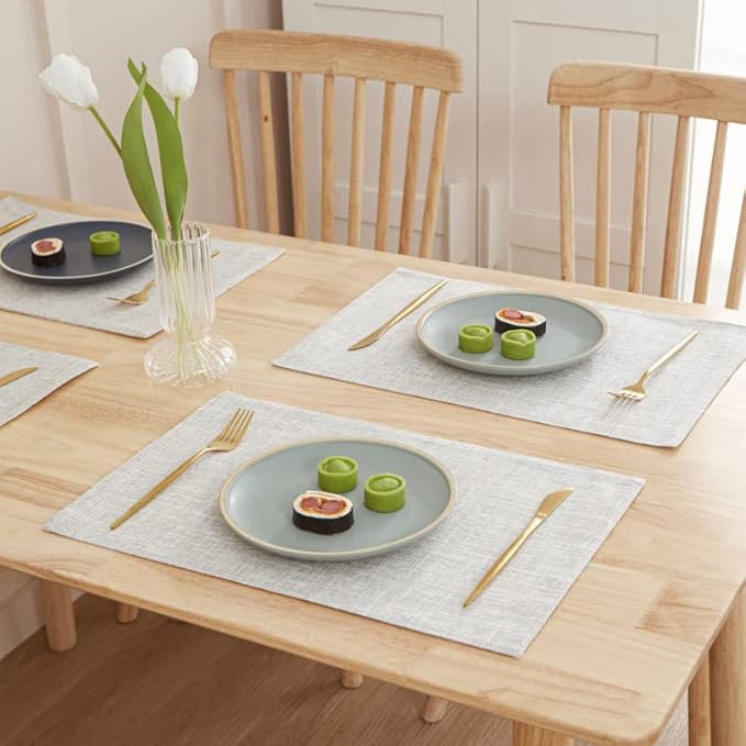 Weabetfu Cloth Placemats Set of 4 Heat Resistant Dining Table Placemmats Cotton Linen Machine Washable Kitchen Table Mats Wrinkle Free Thick Fabric Place Mats,Easy to Clean,13" x 19" Beige
