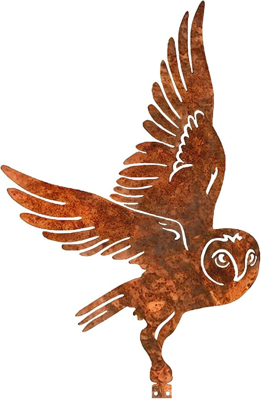 Rusty Metal Owl Garden Ornament - Flying Owl Statue for Outdoor Decor, Fence Decoration with Mounting Screws, Vintage Rustic Bird Sculpture for Yard, Patio & Lawn