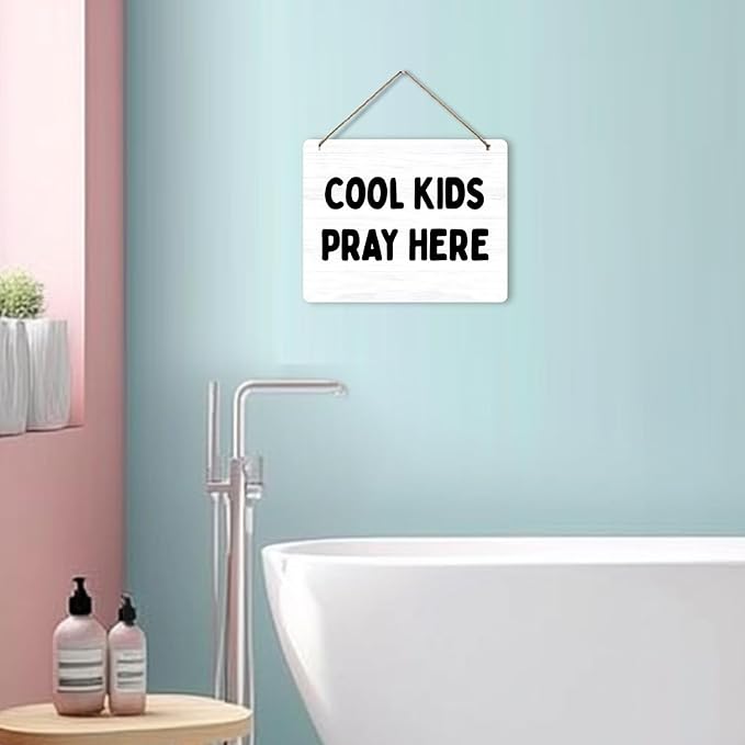 Udinaz Christian Nursery Hanging Sign, Kids Room Wall Decor, Cool Kids Pray Here Hanging Wood Plaque Decor for Boys Girls Nursery Bedroom Playroom Prayer Room Wall Door Decorations