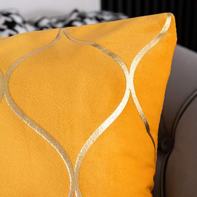 22x22 Inch Gold Velvet Throw Pillow Covers: 2 Pack Square Decorative Pillow Cases for Bedroom Sofa Couch Living Room, Yellow