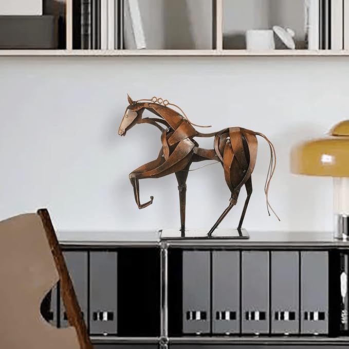 Metal Horse Statue Decor, Handmade Strong Modern Horse Sculpture Handicraft, Rustic Metal Statue Decorations Gift for Home Office Desk Figurine (Brown)
