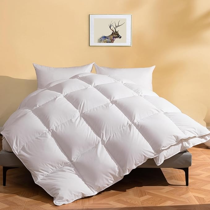 DWR Luxury Feather Down Fiber Comforter Queen Size, Ultra-Soft Egyptian Cotton-Blend Fabric, High FP Light Weight for Hot Sleepers/Warm Weather Hotel Style Duvet Insert with Ties (90"x90", White)