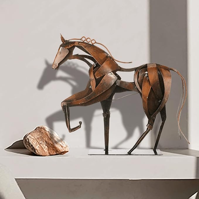 Metal Horse Statue Decor, Handmade Strong Modern Horse Sculpture Handicraft, Rustic Metal Statue Decorations Gift for Home Office Desk Figurine (Brown)