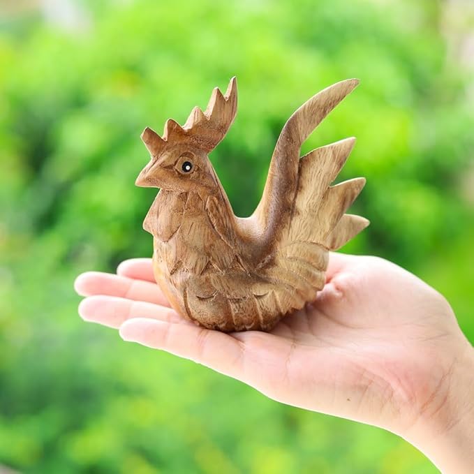 Thai Wooden Hand Carved Wooden Rooster Statue, Sculpture Art Decorative Rustic Home Decor Accent Handmade Handcrafted Decoration (Natural Color)