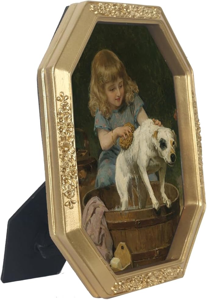 WINPLUS+ 5x7 Vintage Picture Frame, Luxury Antique Polygon Ornate Photo Frame In Pale Gold Tone With Floral Design, Real Glass Front, Retro Home Decor, Wall Mount and Tabletop Display, Art Gallery