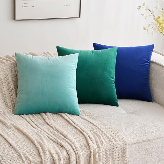 MIULEE Pack of 2 Royal Blue Pillow Covers 18x18 Inch Decorative Velvet Throw Pillow Covers Modern Soft Couch Throw Pillows Farmhouse Home Decor for Spring Sofa Bedroom Living Room