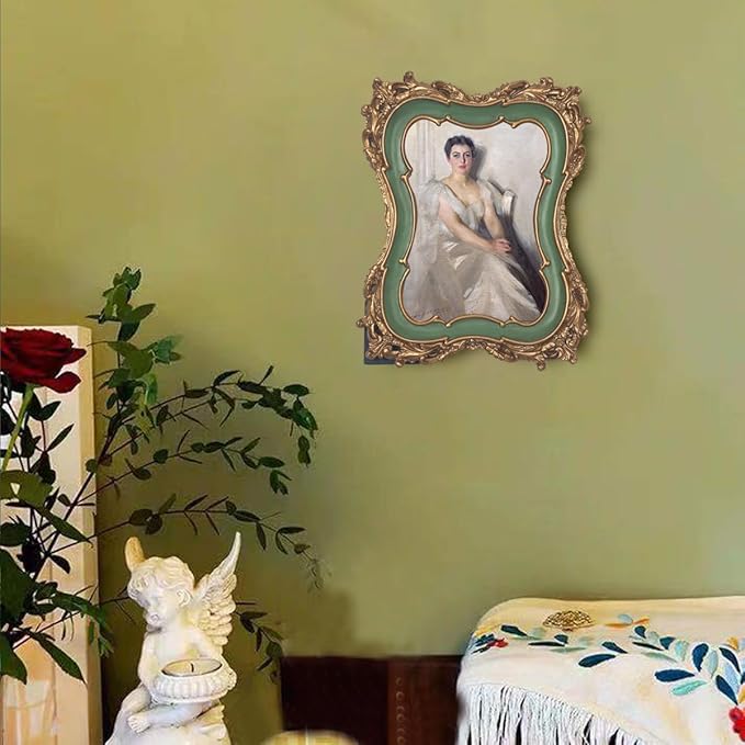 WINPLUS+ 5x7 Vintage Picture Frame, Wall Mount and Tabletop Display, Art Gallery Gift (Green and Gold 5x7)