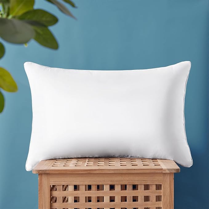 CozyLux Pillows Standard Size Set of 1, Hotel Quality Bed Pillows for Sleeping 1 Pack, Cooling Pillows for Side Back and Stomach Sleepers, Down Alternative Luxury Soft Supportive Pillows (18x26)