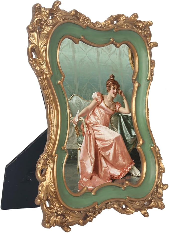 WINPLUS+ 5x7 Vintage Picture Frame, Wall Mount and Tabletop Display, Art Gallery Gift (Green and Gold 5x7)