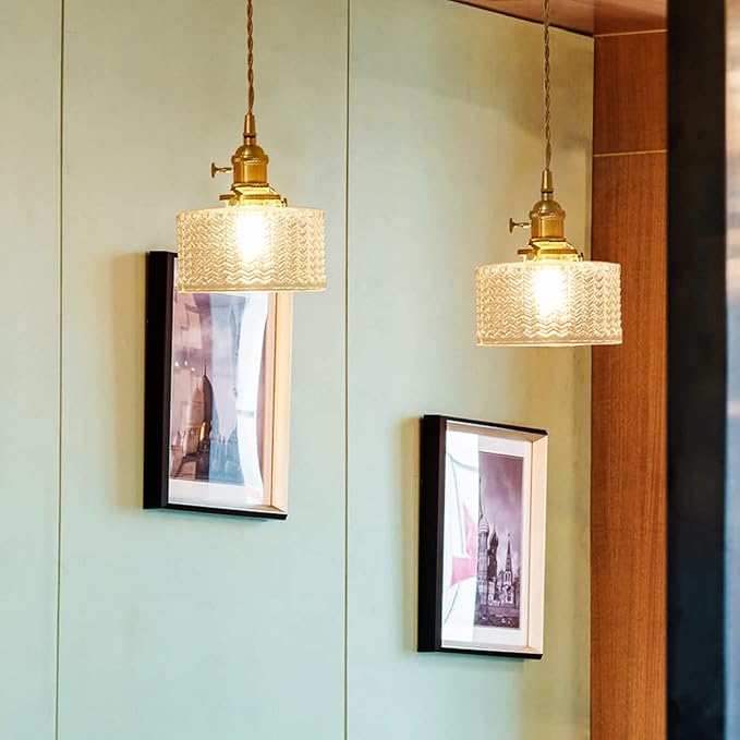 Vintage Pendant Light Fixtures, Brass Socket with ON/Off Switch and Green Glass Lamp Shade Pendant Light for Kitchen Island Farmhouse Living Room (Transparent,Scaly)