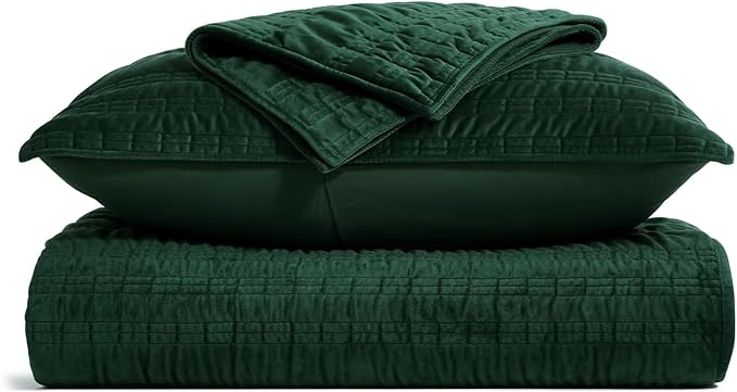EVERGRACE Velvet Quilt Queen Size, Luxury Velvet Bedding Set, Ultra Soft Ruched Quilt Sets, Lightweight Comforter Vintage Textured Bedspread Coverlet with 2 Shams for All Season, Emerald Green