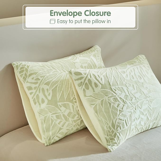 Tokokimo Velvet Duvet Cover King Size - 3pcs Green Duvet Cover King Set, Ultra Soft Warm Fuzzy Flannel Comforter Cover Set with Tufted Floral with 2 Pillowcases(Green, King 104"x90")