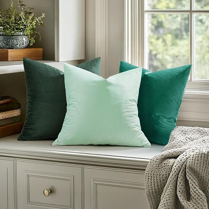 MIULEE Pack of 2 Velvet Soft Solid Decorative Square Throw Pillow Covers Christmas Cushion Case for Couch Sofa Bedroom Car 20x20 Inch Green