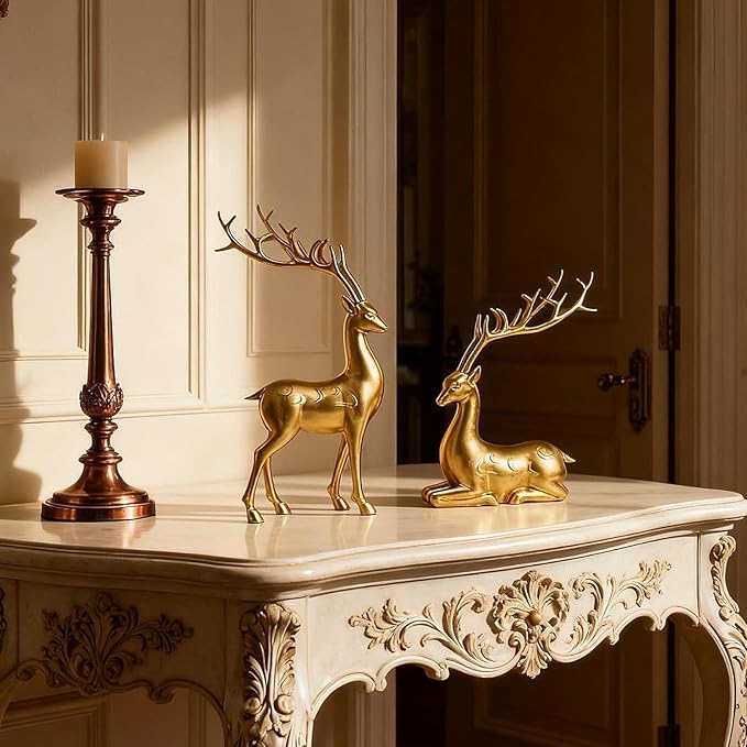 Fenteer 2X Reindeer Figurines Sitting Standing Deer Statues Table Centerpiece Rustic Ornaments Elk Sculptures for Indoor Office Gifts