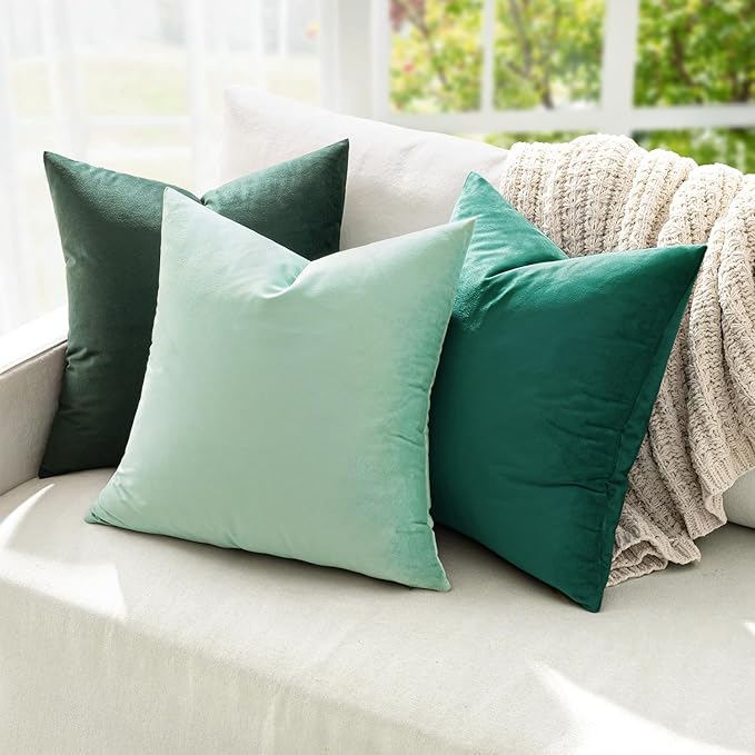 MIULEE Pack of 2 Velvet Soft Solid Decorative Square Throw Pillow Covers Christmas Cushion Case for Couch Sofa Bedroom Car 20x20 Inch Green