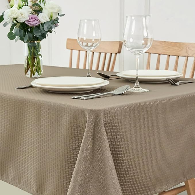 maxmill Jacquard Tablecloth Stain Resistant Waterproof Wrinkle Resistant Spillproof Washable Soft Weaved Texture Table Cloth for Dining Room, Indoor Outdoor Use, Rectangle 60 x 140 Inch, Brown