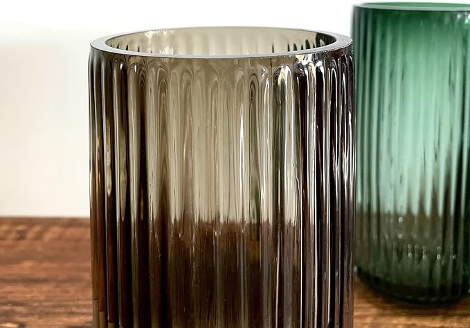 BUICCE Hand Blown Glass Flower Vase for Farmhouse Decor,Round Vintage Foding Bottles for Kitchen Dining Table Cafe Home Shelf Wedding Centerpiece. Amber