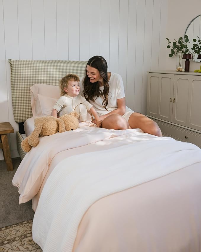 Cozy Earth Luxury Duvet Cover King - 100% Viscose from Bamboo - Ultra-Soft, Cooling & Lightweight Duvet Cover - Temperature-Regulating Bedding with Concealed Zip & Interior Snap Closures - Peony