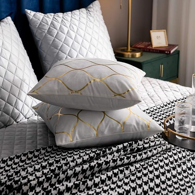 Gold Velvet Throw Pillow Covers Off White: 2 Pack 18x18 Inch Square Decorative Pillow Cases for Bedroom Sofa Couch Living Room