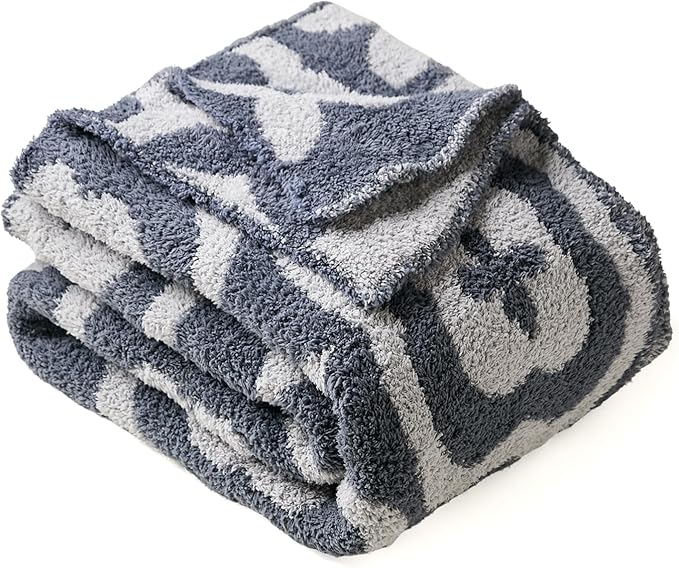 YIRUIO Blankets & Throws Ultra Soft Extra Plush & Warm Fluffy Fuzzy Cozy Middleweight Gift for Birthdays Holidays Any Occasion
