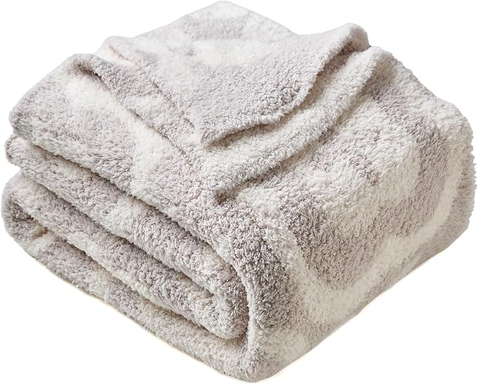 YIRUIO Blankets & Throws Ultra Soft Extra Plush & Warm Fluffy Fuzzy Cozy Middleweight Gift for Birthdays Holidays Any Occasion