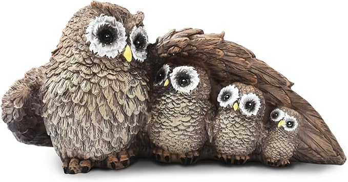 Resin Owl Family Statue, Mother Owl with Three Baby Owls Figurine, Cute Animal Sculpture for Home Décor, Rustic Woodland Table Ornament, Mother’s Love Figurine, Gift for Bird Lovers