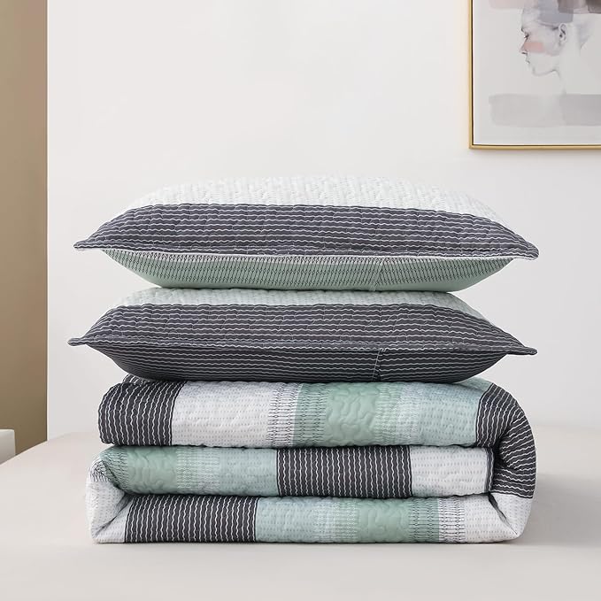 DURLENGEN Striped Quilt Set Queen Size 3Pcs, Bohemian Design with White & Mint Green & Blue & Grey Stripes, All Season Lightweight Bedspread Coverlet Sets(King 106x96,Mint Green)