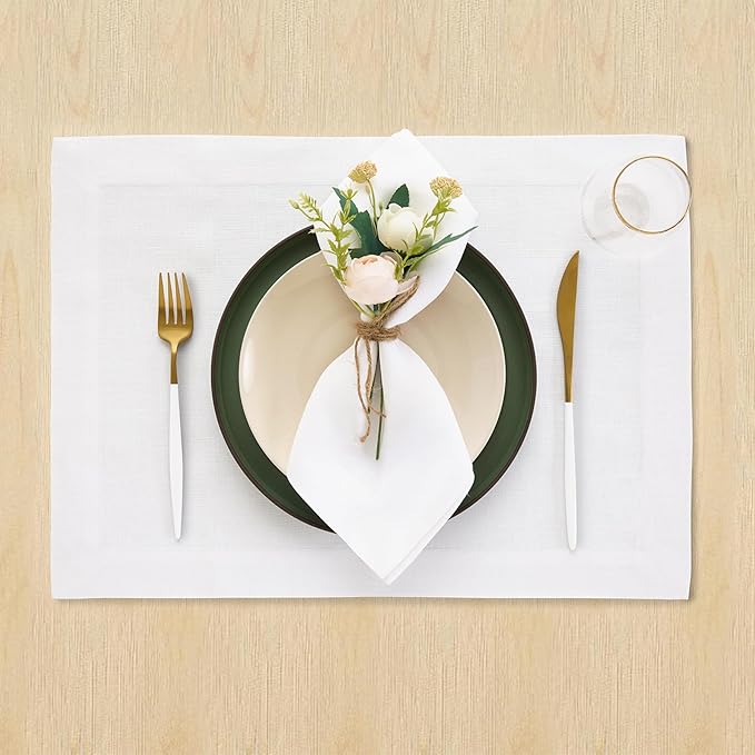 Solino Home Linen White Placemats Set of 4 - 100% Pure Linen Placemats 14 x 19 Inch for Winter, Christmas, Holiday, New Year - Fete