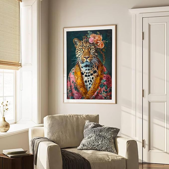 Eeuqiauot Vintage Leopard Canvas Wall Art Funny Animal Painting Elegance Leopard Poster Retro Animal Portrait Prints Wildlife Cheetah Picture Fashionista Trendy Wall Art for Room 16x24inch Unframed
