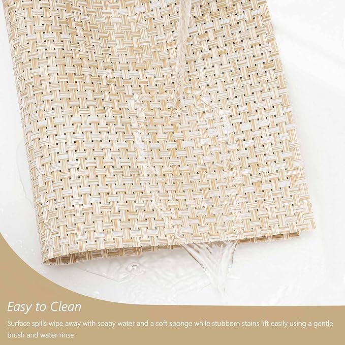 AHHFSMEI Placemats for Dining Table Set of 6 Woven Vinyl Plastic Place Mats Non-Slip Heat Insulation Stain Resistant Table Mats Washable Easy Clean Placemats (Linen Beige)