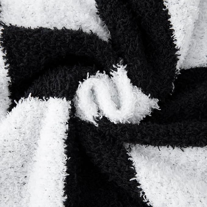 YIRUIO Throw Blankets Checkerboard Grid Chessboard Gingham Warmer Comfort Reversible Shaggy Cozy Decor for Home Bed Couch (Black, 60''x80'')