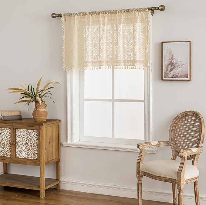 YJ YANJUN Boho Kitchen Valance Curtains Over Sink 1 Panel,W59 x L18 Inch, Vintage Lace Valance with Tassels Crochet Cafe Curtains 18 inch Length for Bathroom Basement Rod Pocket