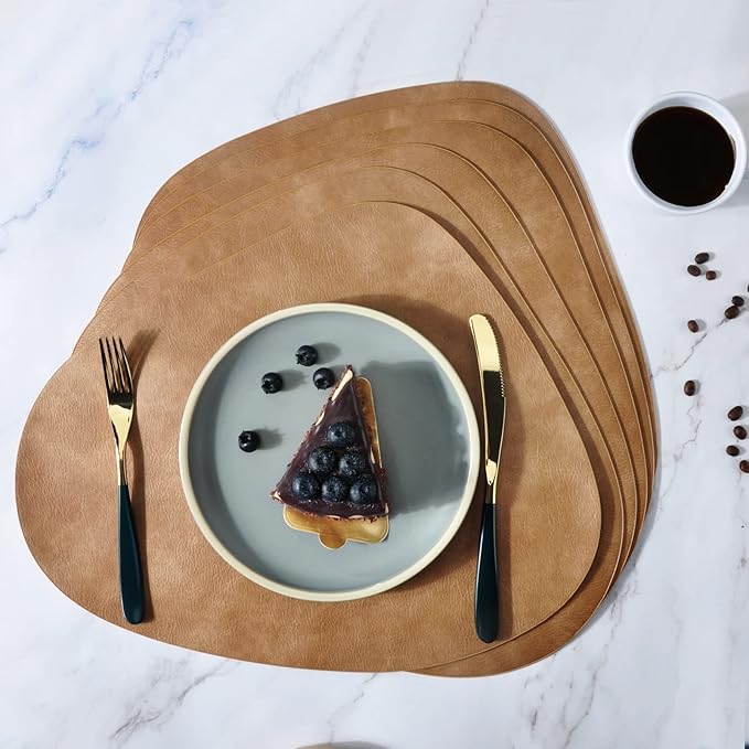 Faux Leather Placemats Set,Round PU Dinning Table Mats,Wipeable Easy to Clean Stain Resistant Heat Resistant Waterproof Place Mats Durable Plate Mats for Table Nordic Style (Brown(6Pack))