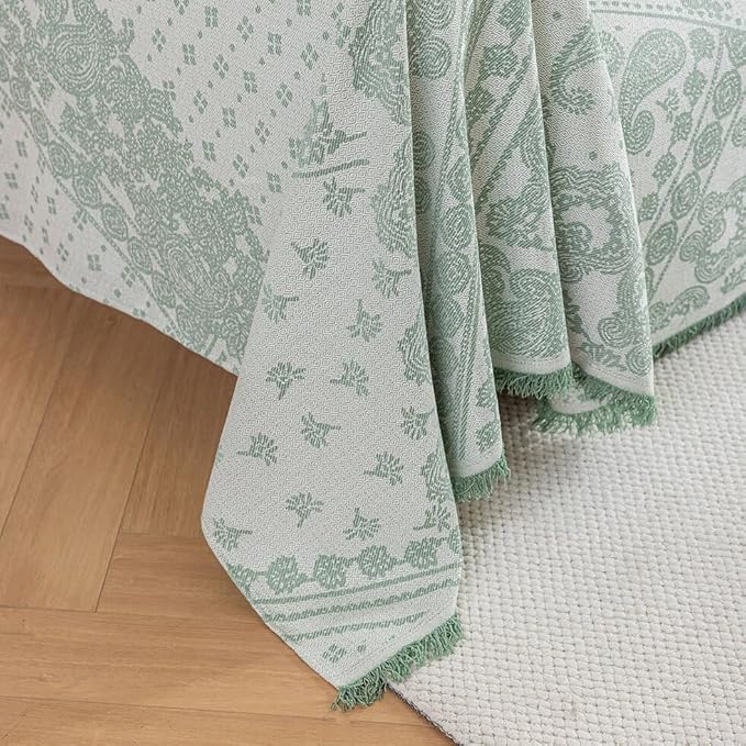 ROOMLIFE Green Sofa Cover, Vintage Boho Couch Cover for 3 Cushion Sofa, Soft Breathable Sofa Cover for Dog, Washable Furniture Sofa Protector Cover Blanket with Tassel for Living Room, 71 '' X 150''