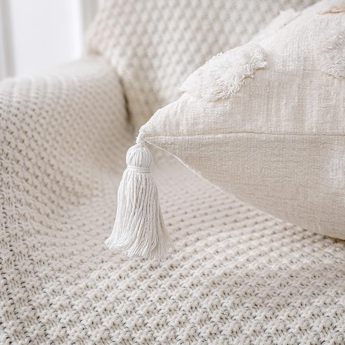 PANOD Super Soft Farmhouse Decorative Plush Throw Pillow Covers 18 x 18 White,Solid Pom pom Tufted with Tassels Modern Accent Boho Square Cushion Cover Pillow Case for Couch Sofa