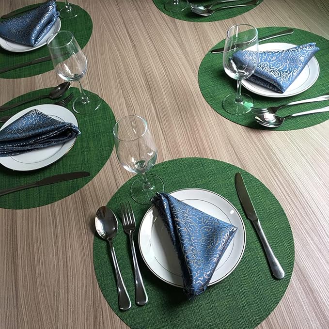 WAZAIGUR Round Placemats Set of 4 Woven Vinyl Easy to Clean Heat Resistant Kitchen Table Mats 15 Inch(Hunter Green 4)