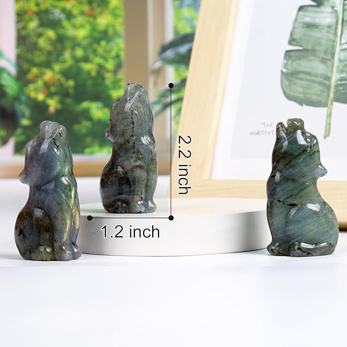 Labradorite Howling Wolf Crystal Figurines, 2.2 Inch Wolf Totem Spirit Animal Statue Decor for Home Office Desk Altar, Hand Carved Natural Healing Crystal Sculpture Gifts for Women Men