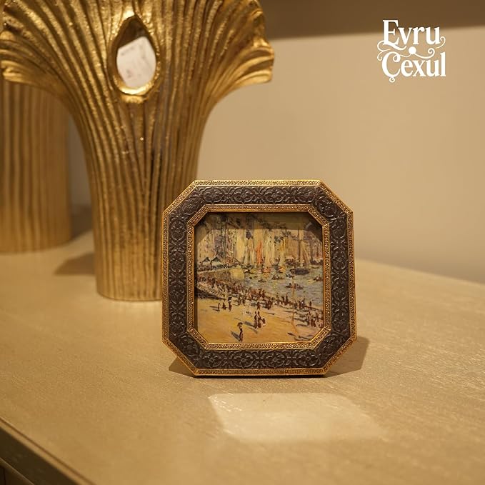 4x4 Small Vintage Picture Frame in Antique Bronze Gold - Square Gothic Ornate Photo Frame with Glass Front for Wall/Tabletop, Victorian Gallery Wall Decor,Photo Display，Gift Ideas