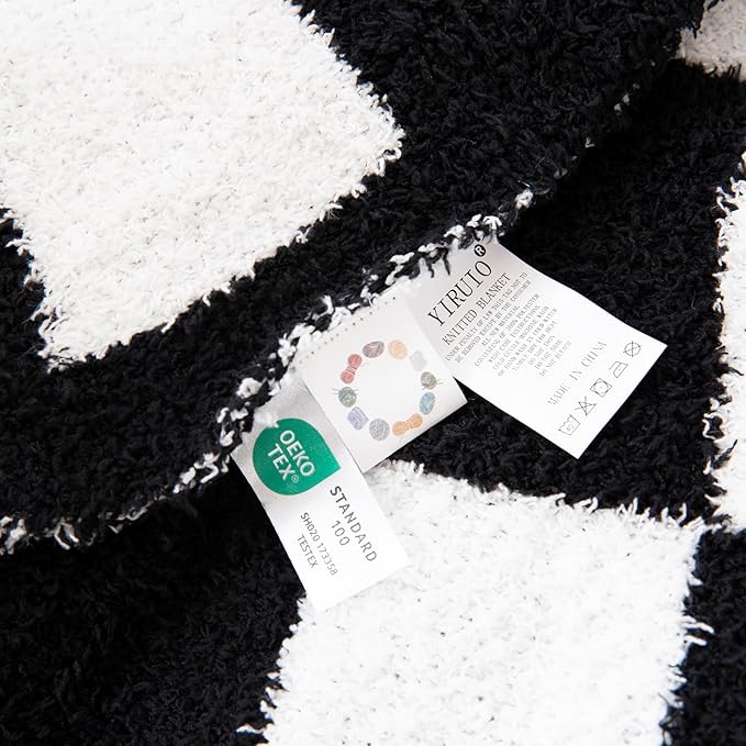 YIRUIO Throw Blanket Checkered Chessboard Fluffy Fuzzy Warmer Comfort Reversible Super Soft Cozy for Home Decor Bed Couch Sofa Living Room (Black, 51''x63'')
