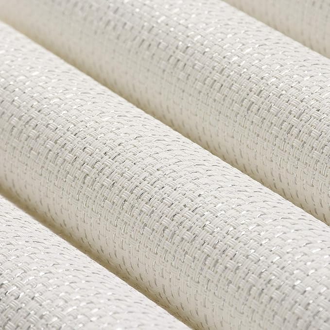 AHHFSMEI Placemats for Dining Table Set of 4 Woven Vinyl Plastic Place Mats Non-Slip Heat Insulation Stain Resistant Table Mats Washable Easy Clean Placemats (White,4)