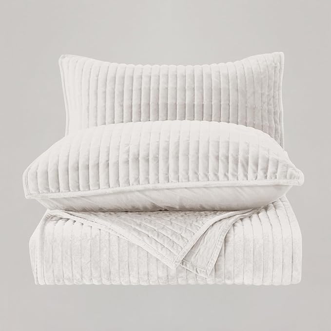 Wonderful Luxury Velvet Quilt - Striped Channel Stitch Cream Quilt King, Soft Velvet Lightweight Comforter, Pet-Friendly, Tear-Resistant, Bedspread Coverlet Bedding Set for All Season,106"x94"