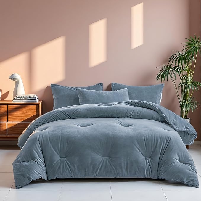 Velvet Comforter Set Queen/Full Size, Grey Blue Fluffy Velvet 3 Piece, Soft Breathable Luxury Winter Warm Bedding Sets, with 1 Cozy Comforter, 2 Pillow Shams