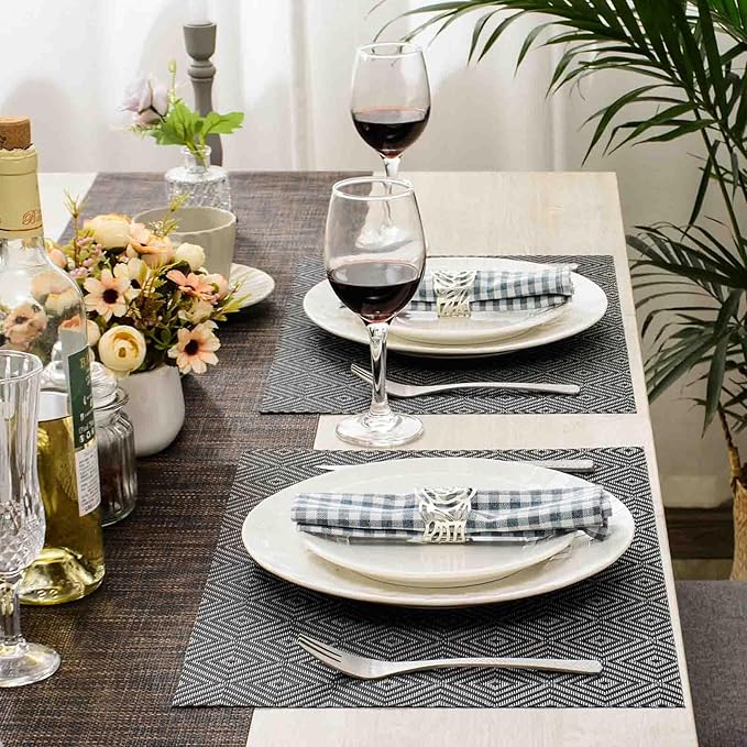 AHHFSMEI Placemats for Dining Table Set of 4 Woven Vinyl Plastic Place Mats Non-Slip Heat Insulation Stain Resistant Table Mats Washable Easy Clean Placemats (Black Grey Checker 4)