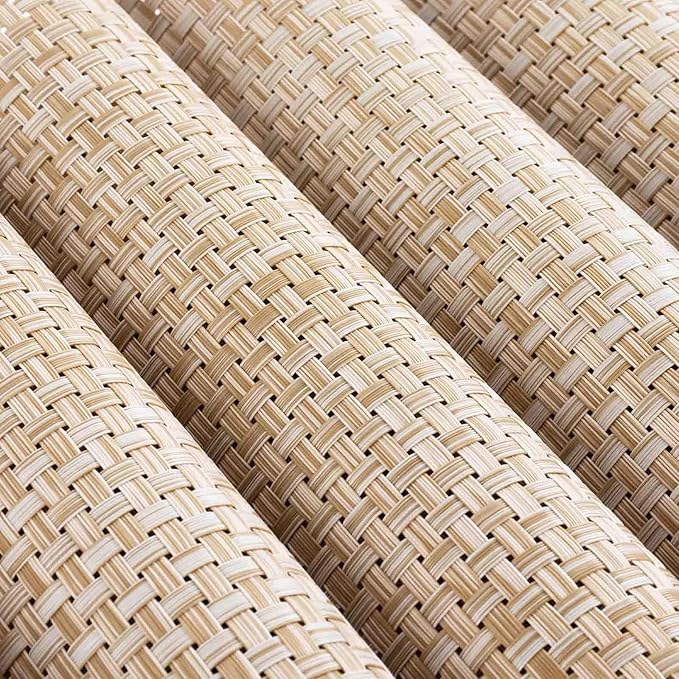AHHFSMEI Placemats for Dining Table Set of 4 Woven Vinyl Plastic Place Mats Non-Slip Heat Insulation Stain Resistant Table Mats Washable Easy Clean Placemats (Linen Beige 4)