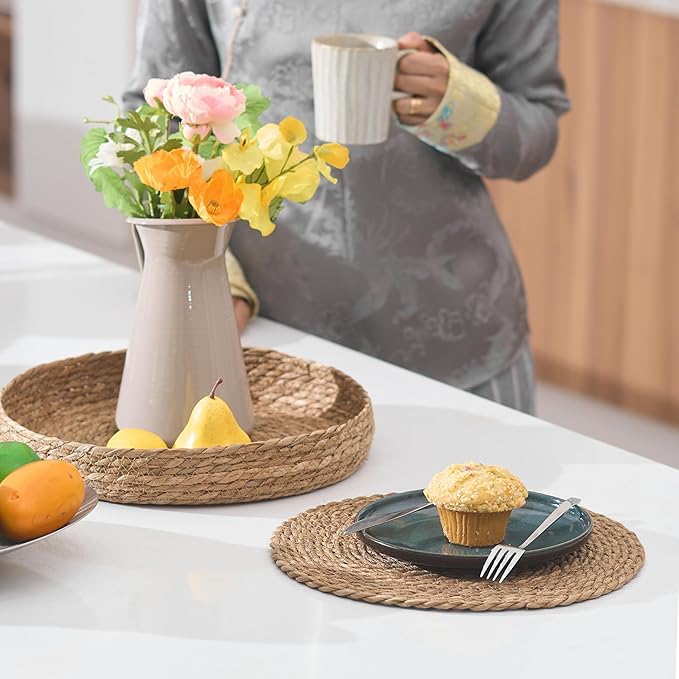 Art PineCone's Woven Cotton Rope Round Placemats Set of 4 with Holder Included, Non-Slip, and Heat Resistant Shabby Chic Placemats (Cattail, 13 inch)