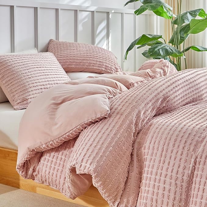 WARMDERN Boho Duvet Cover Set Queen Size, Pink Striped Duvet Cover Microfiber Bedding Set, 3PCS Ultra Soft Breathable Lightweight Tuft Texture Duvet Covers with Zipper Closure(Pink, Queen)