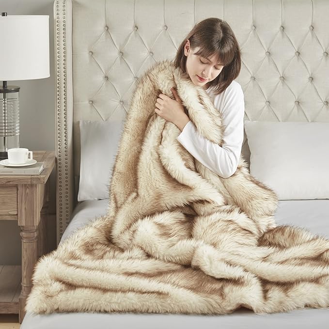Hyde Lane Faux Fur Throw Blanket - Ultra Long Pile, Luxury Fluffy Fox Golden with Brown Tipped Blankets for Home Decor, Fuzzy Plush Animal Color Throws As a for Women, 60x80